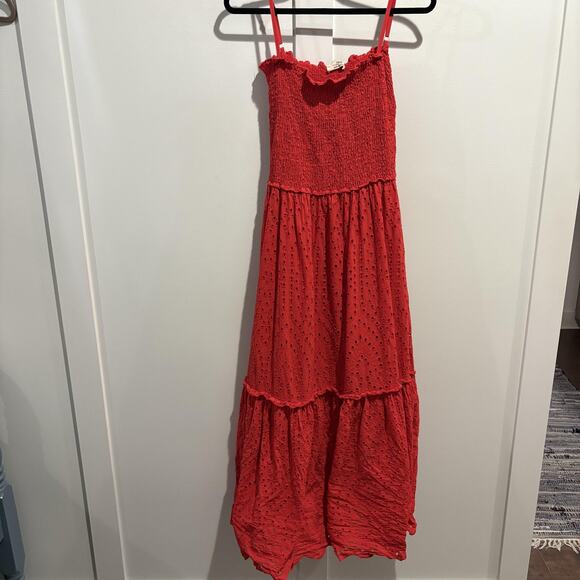 Made in Italy Dress Womens Medium Red Eyelet Smocked Tiered Maxi Sundress - Picture 1 of 12